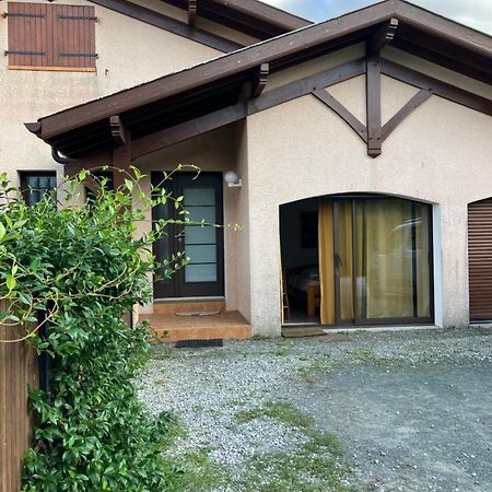 Chambre Et Sdb Avec Entree Privative Сустон Экстерьер фото