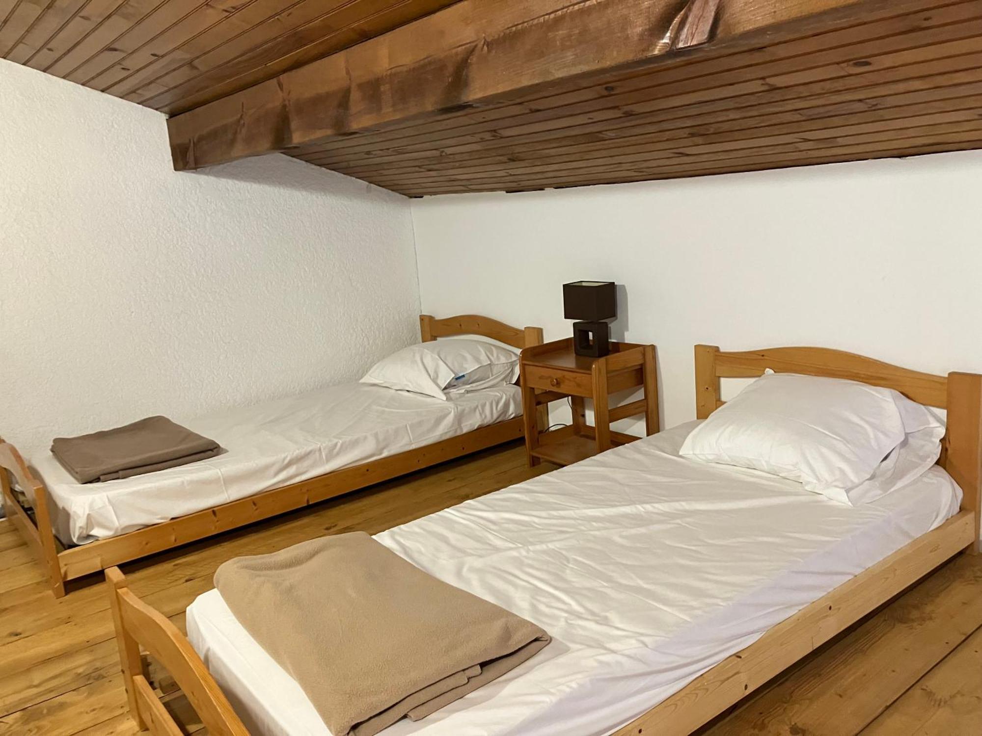 Chambre Et Sdb Avec Entree Privative Сустон Экстерьер фото